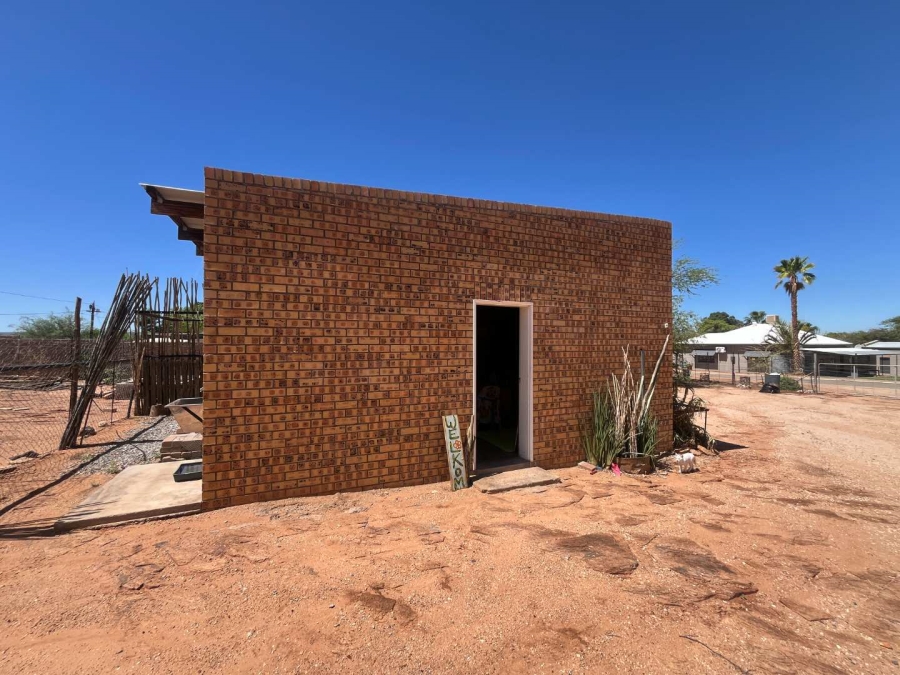 3 Bedroom Property for Sale in Kakamas Northern Cape
